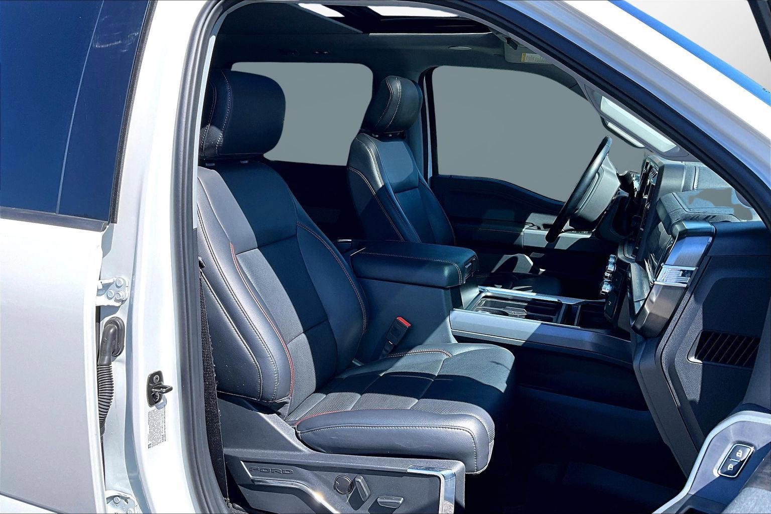 2024 Ford Super Duty F-250 SRW LARIAT