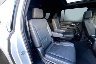 2022 Chevrolet Suburban LT