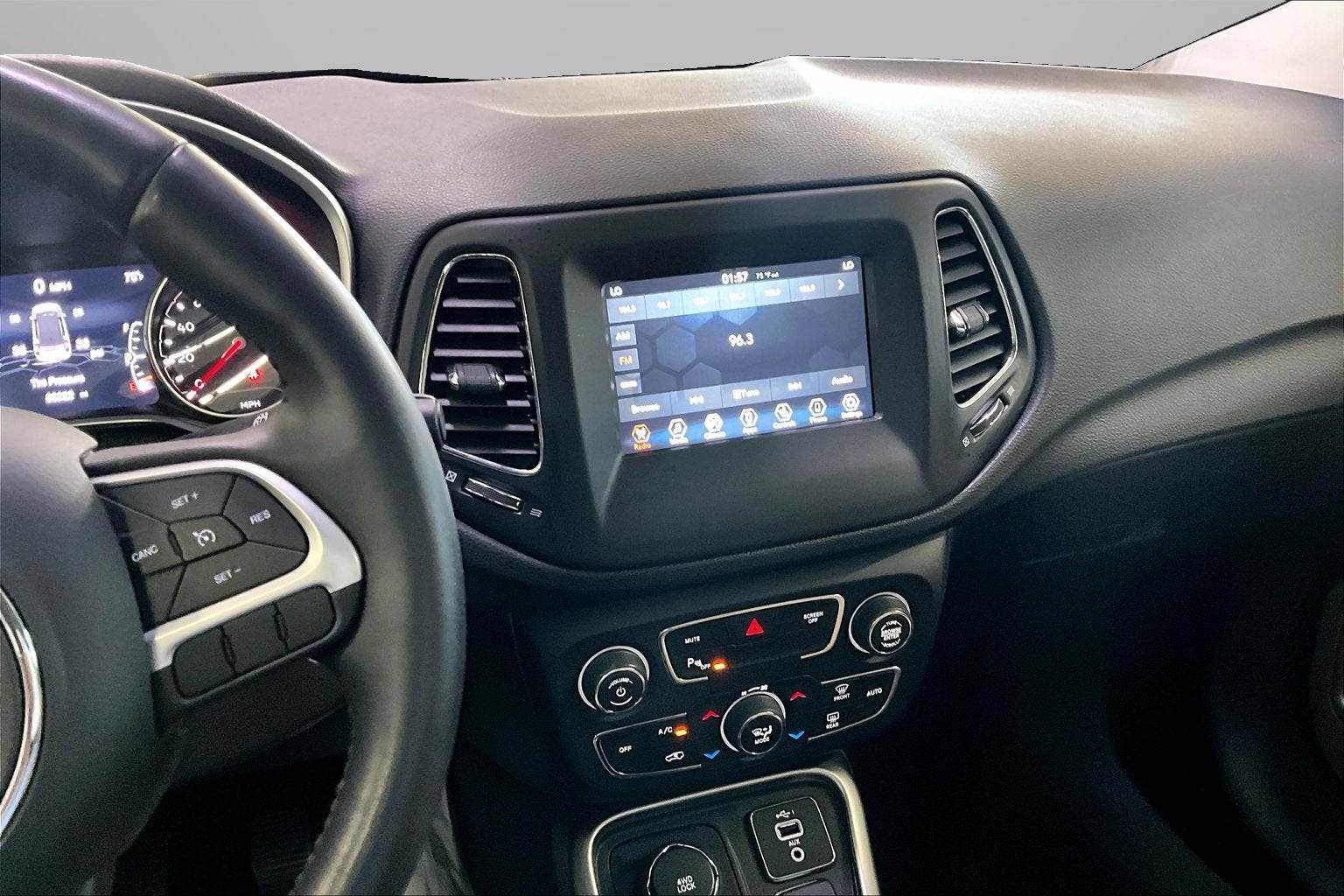 2019 Jeep Compass Sport
