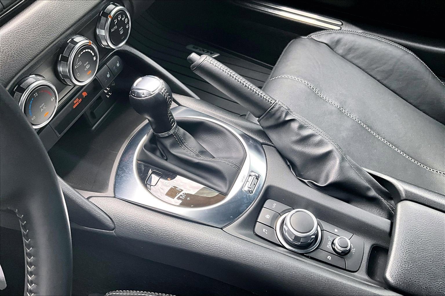 2023 Mazda Mazda3 Sedan 2.5 S Premium