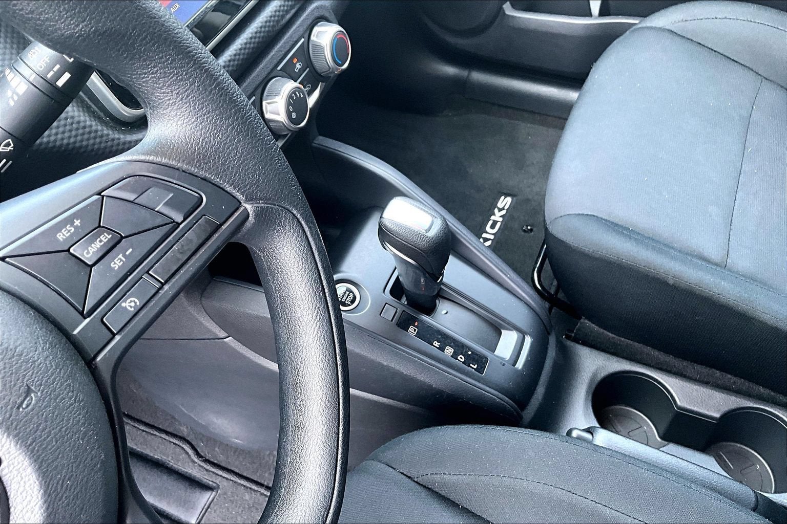 2024 Nissan Kicks S