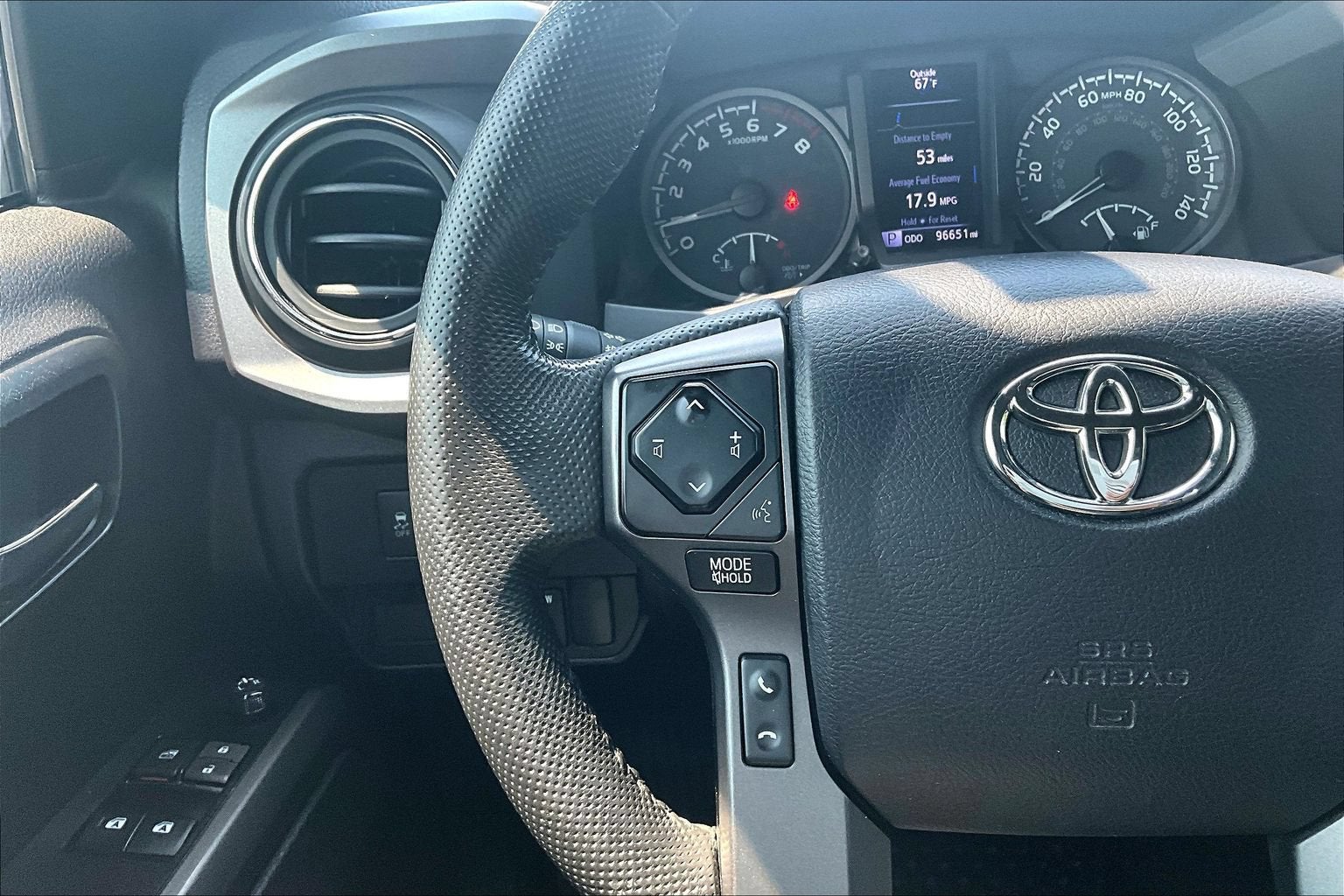 2021 Toyota Tacoma 4WD SR5