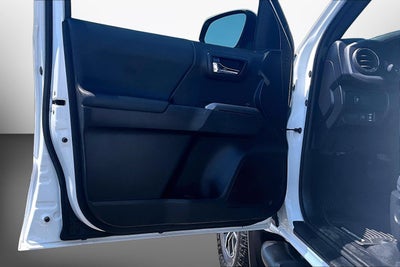 2021 Toyota Tacoma 4WD SR5