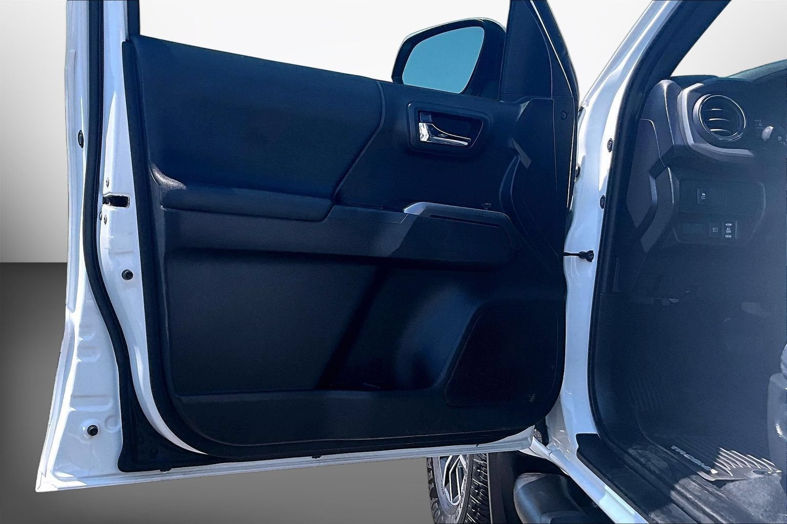 2021 Toyota Tacoma 4WD SR5