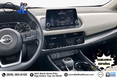 2022 Nissan Rogue SV