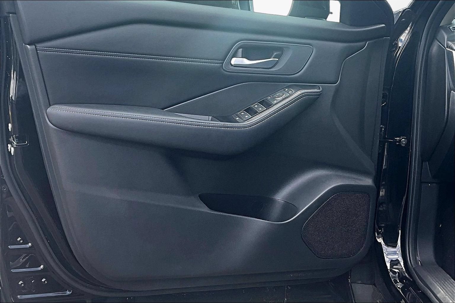 2026 Nissan Rogue SL
