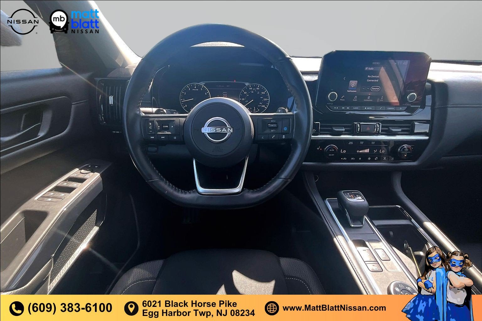 2025 Nissan Pathfinder SV