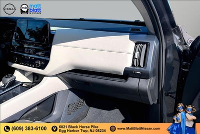 2025 Nissan Pathfinder SL