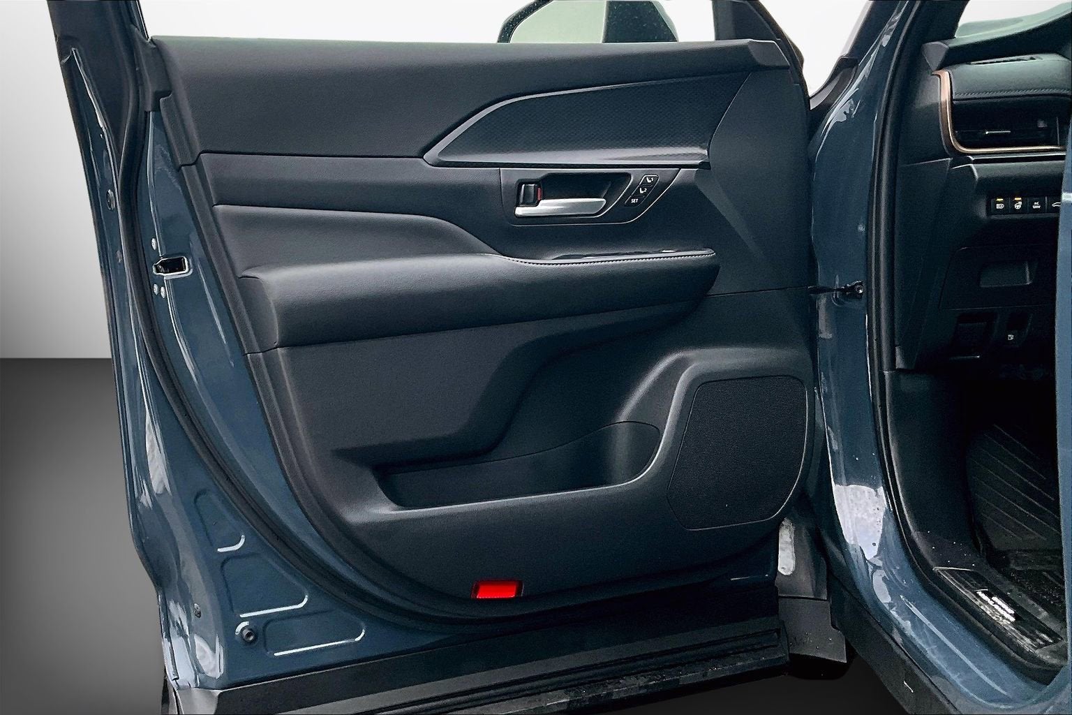 2024 Toyota Grand Highlander Hybrid MAX Platinum