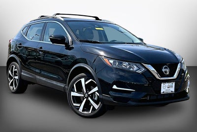 2022 Nissan Rogue Sport SL