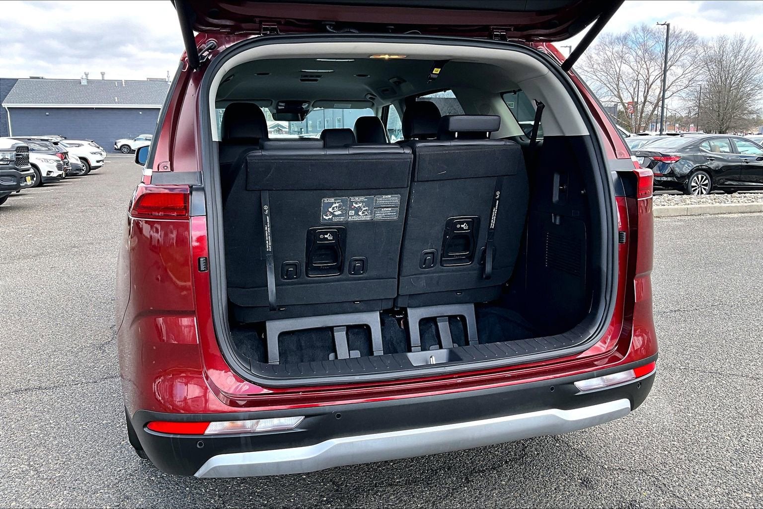 2024 Kia Carnival EX