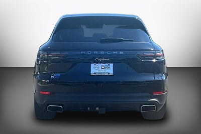 2023 Porsche Cayenne Platinum Edition