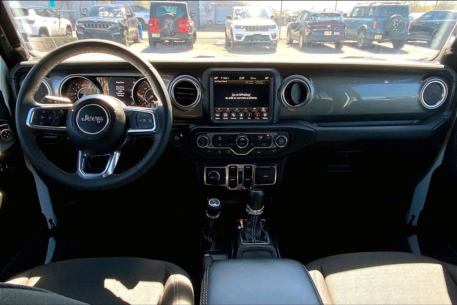 2023 Jeep Wrangler 4-Door Sahara 4x4