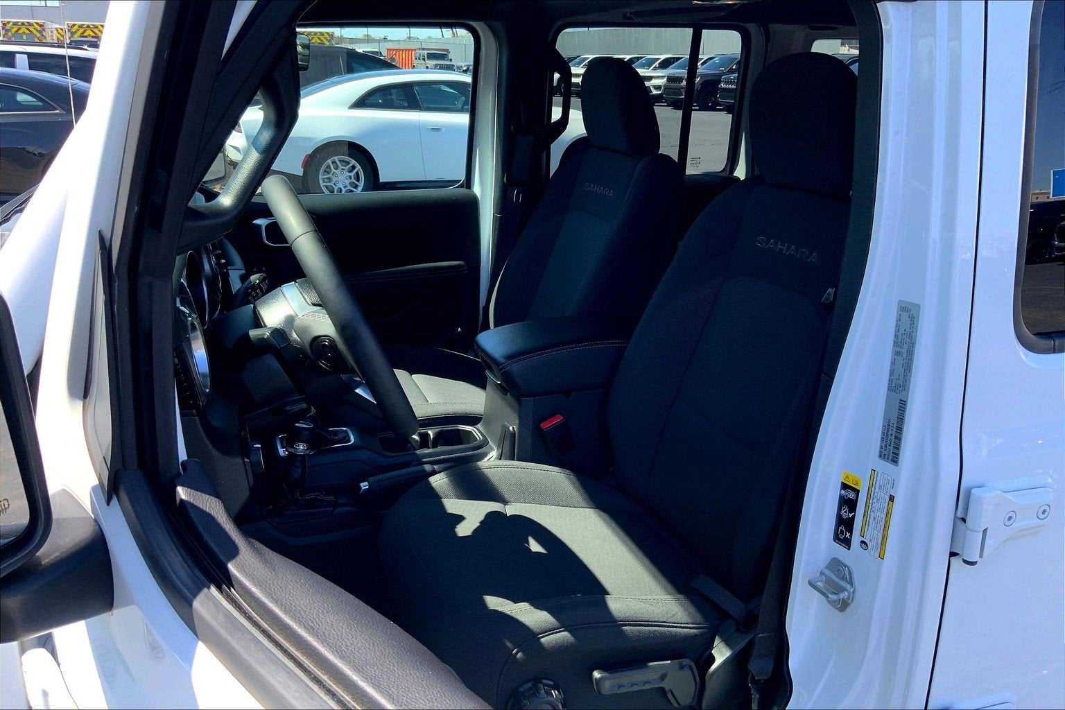 2023 Jeep Wrangler 4-Door Sahara 4x4