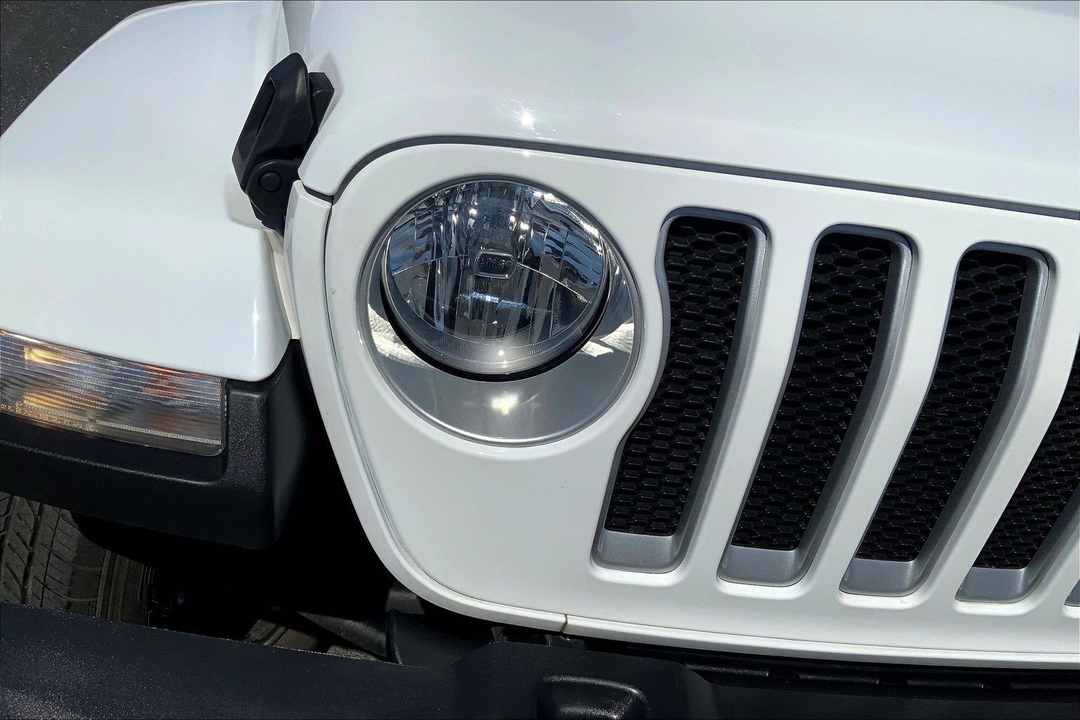 2023 Jeep Wrangler 4-Door Sahara 4x4