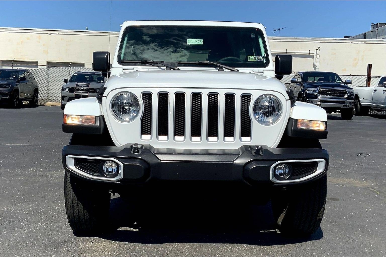 2023 Jeep Wrangler 4-Door Sahara 4x4