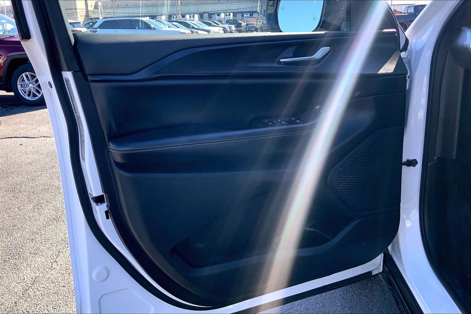 2023 Jeep Grand Cherokee Altitude 4x2