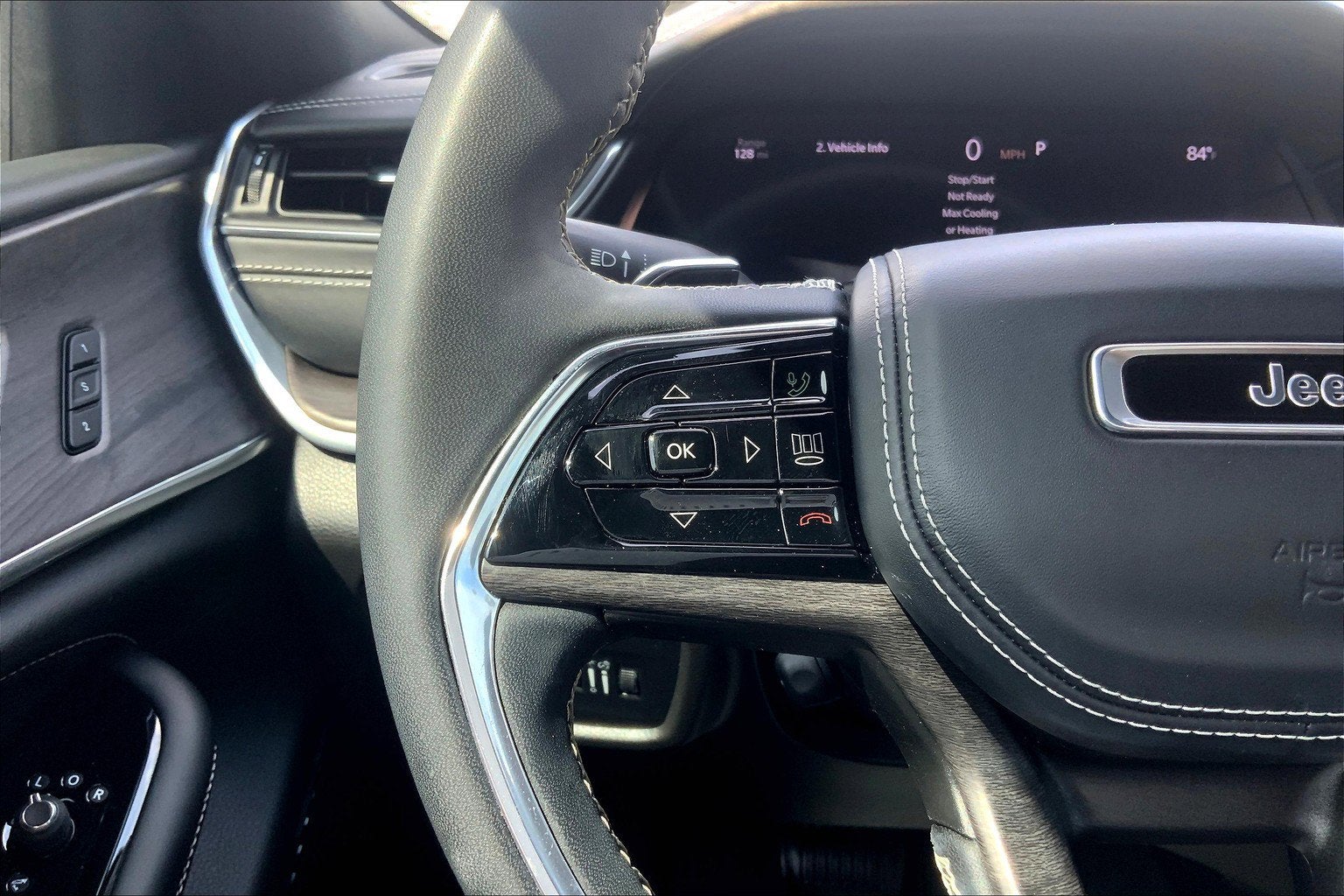 2023 Jeep Grand Cherokee Overland 4x4