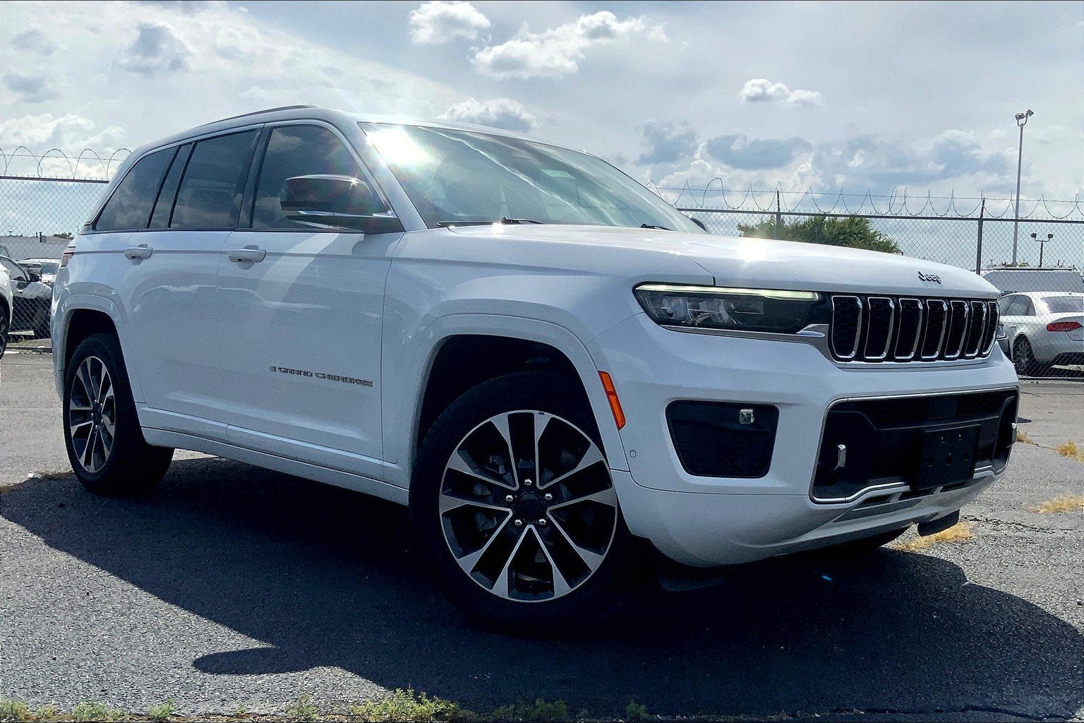 2023 Jeep Grand Cherokee Overland 4x4