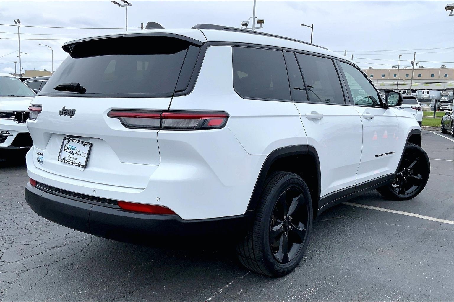 2023 Jeep Grand Cherokee L Altitude 4x4