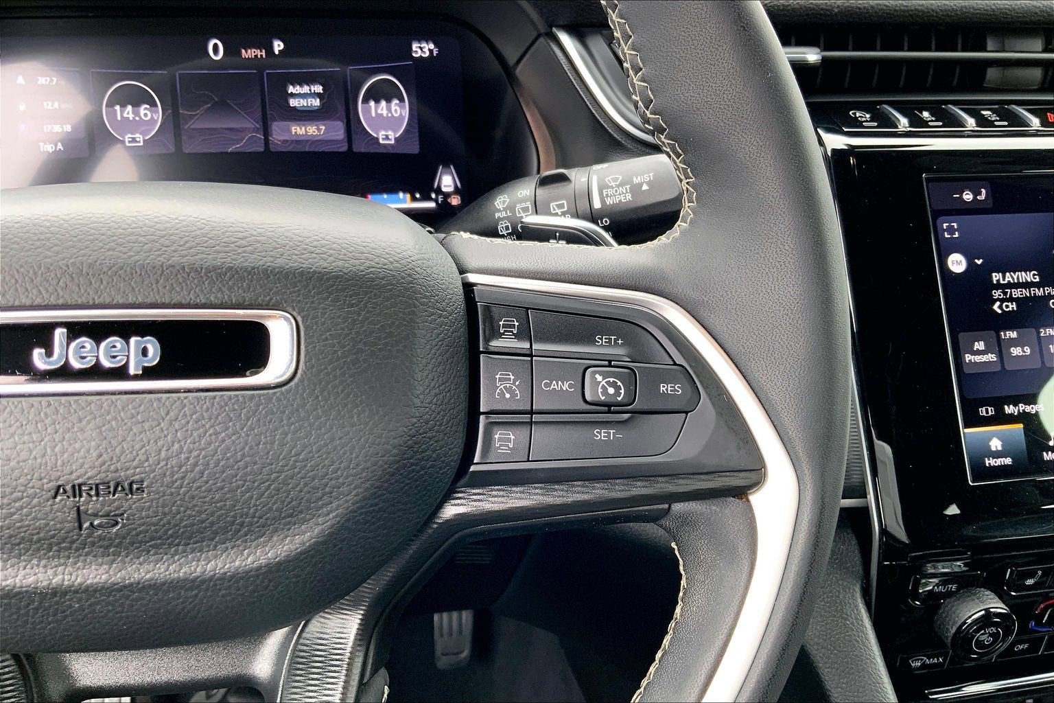 2023 Jeep Grand Cherokee L Altitude 4x4