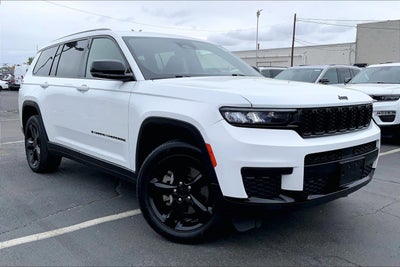 2023 Jeep Grand Cherokee L Altitude 4x4