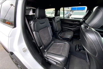 2023 Jeep Grand Cherokee L Altitude 4x4