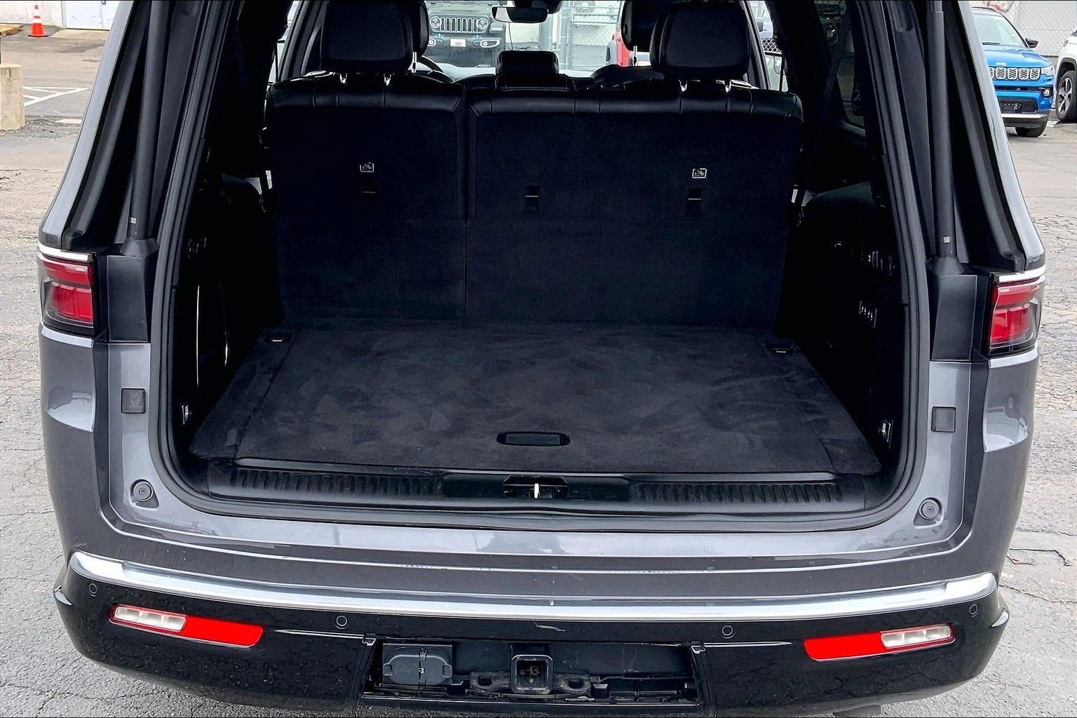 2024 Jeep Wagoneer L Series II 4x4