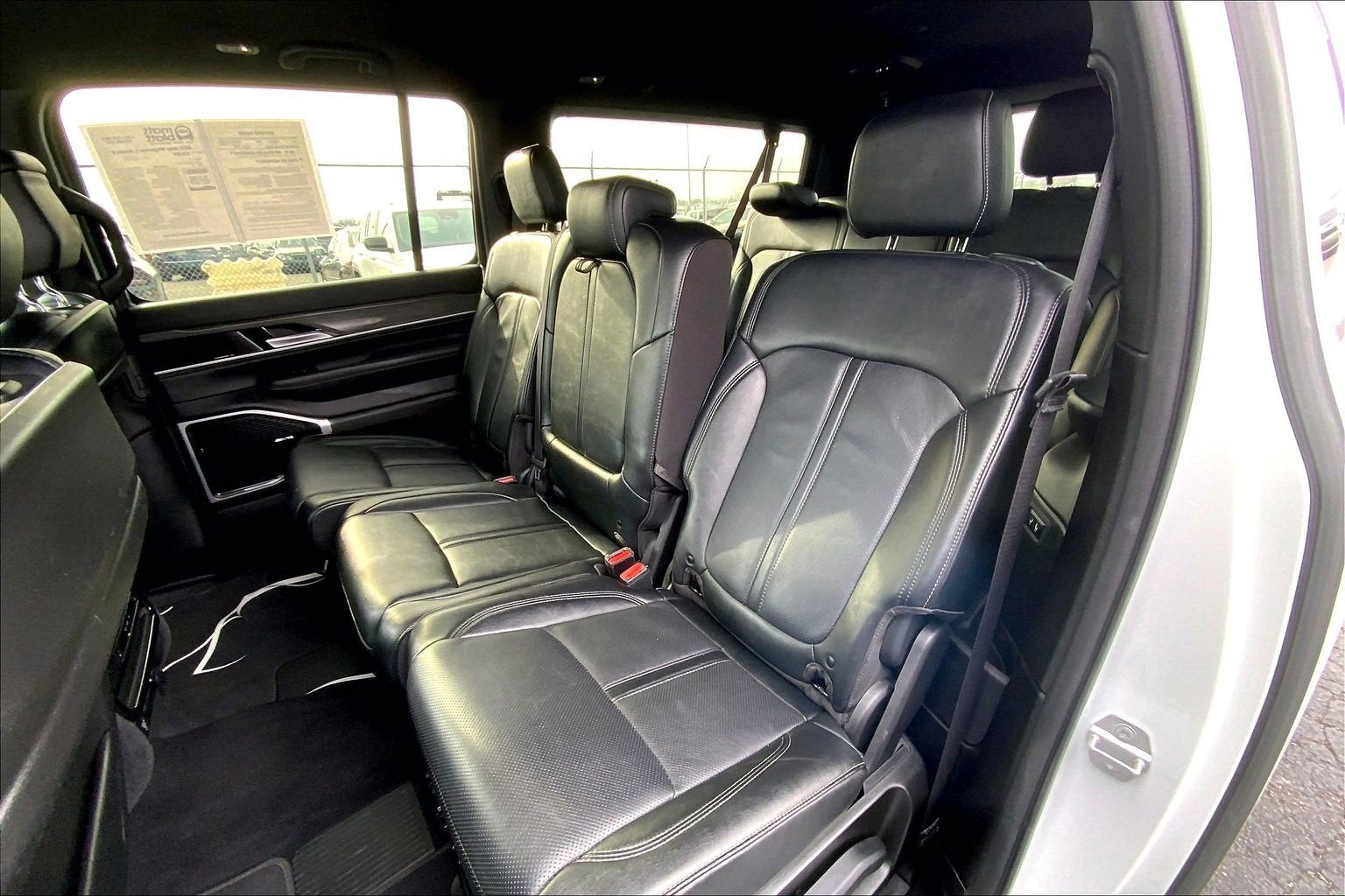 2024 Jeep Wagoneer L Series II 4x4