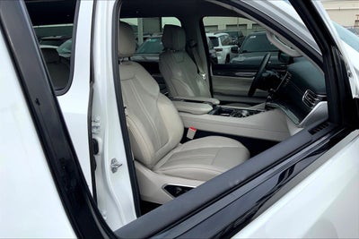 2022 Jeep Wagoneer Series III 4x4