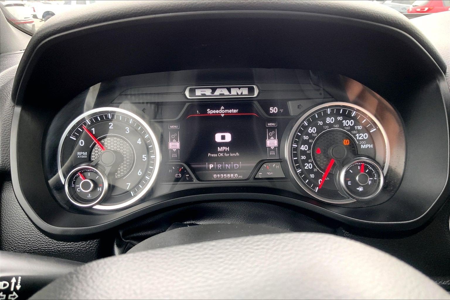 2022 RAM 1500 Big Horn Crew Cab 4x4 5'7' Box