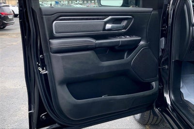 2022 RAM 1500 Big Horn Crew Cab 4x4 5'7' Box