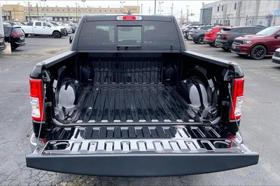 2022 RAM 1500 Big Horn Crew Cab 4x4 5'7' Box