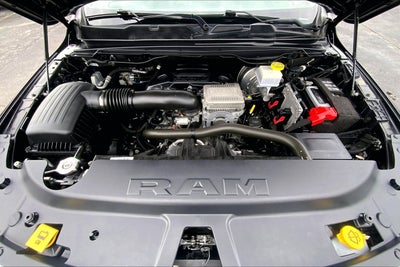 2022 RAM 1500 Big Horn Crew Cab 4x4 5'7' Box