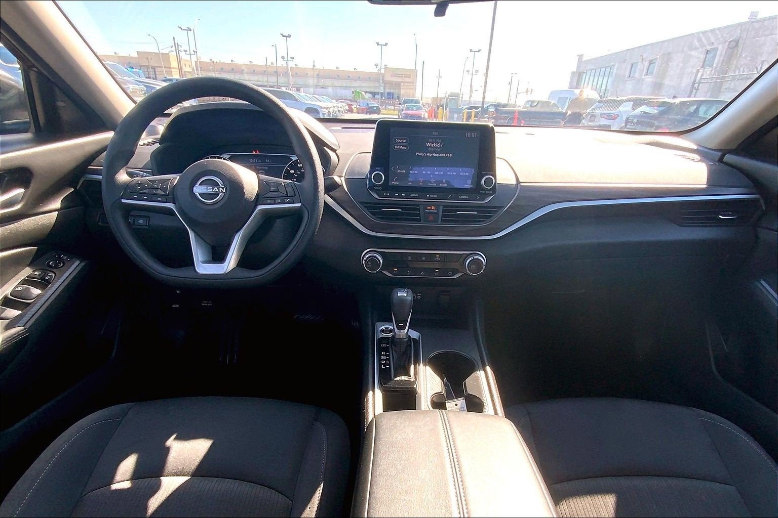 2025 Nissan Altima SV FWD