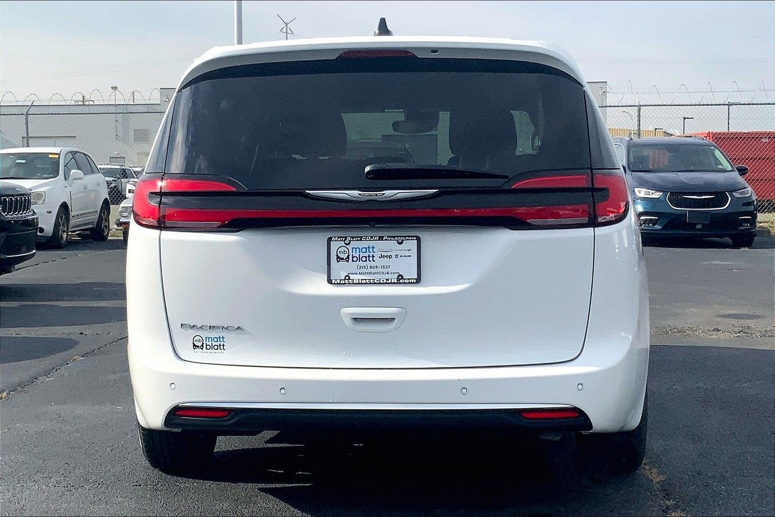 2024 Chrysler Pacifica Touring L