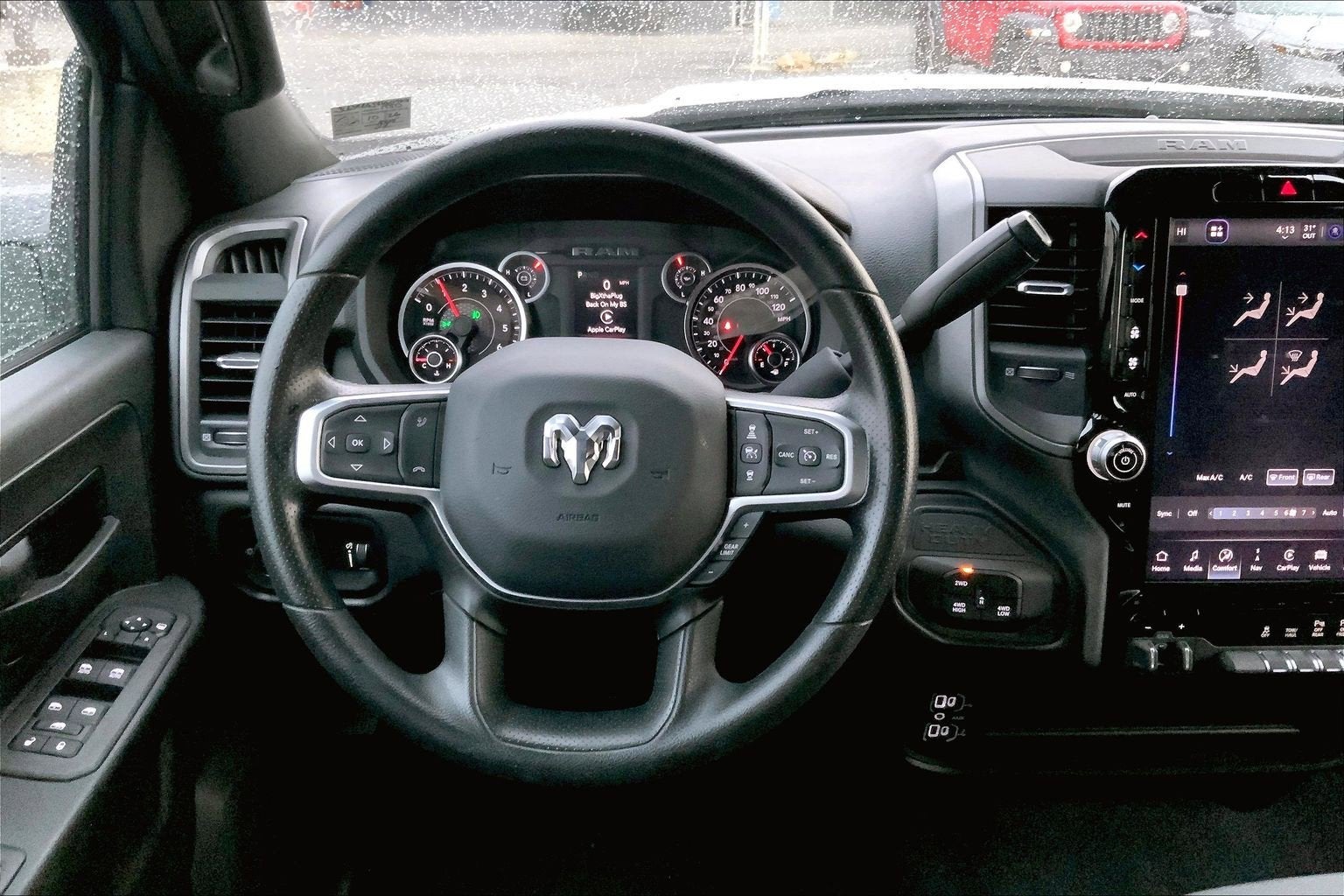 2025 RAM 3500 Tradesman Crew Cab 4x4 8' Box