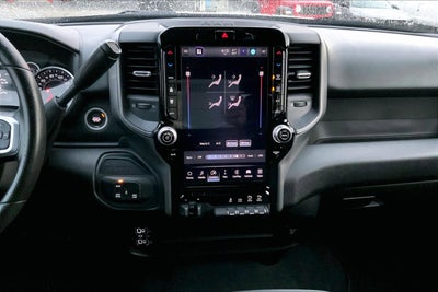 2025 RAM 3500 Tradesman Crew Cab 4x4 8' Box