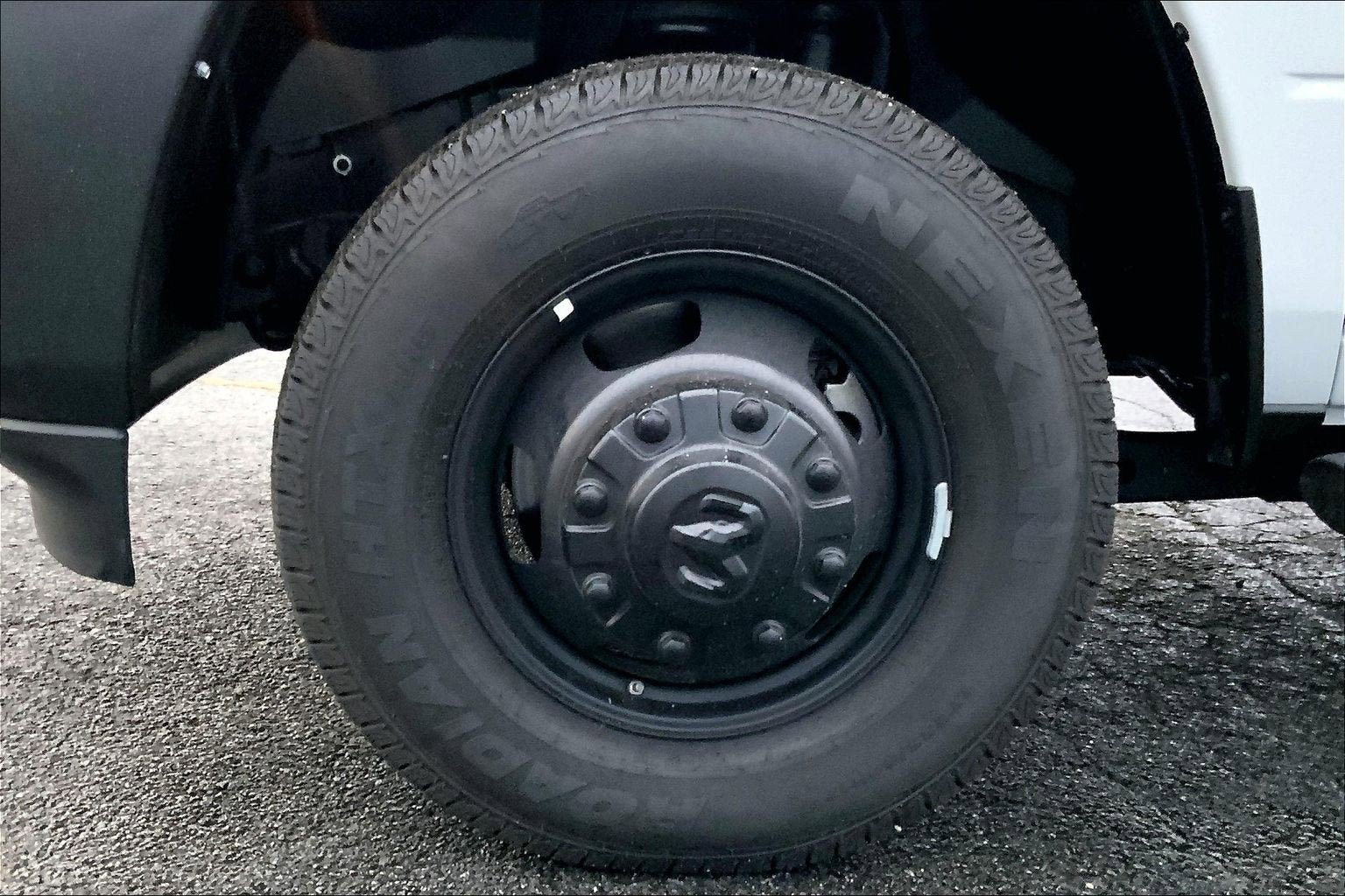 2025 RAM 3500 Tradesman Crew Cab 4x4 8' Box