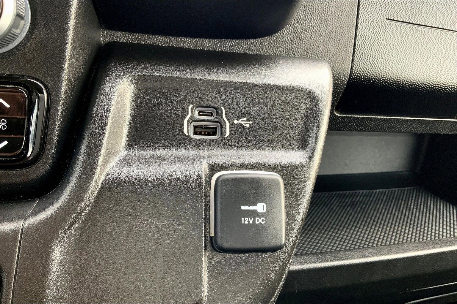 2024 RAM ProMaster Cargo Van Cargo Van Tradesman High Roof 159' WB w/Pass Seat