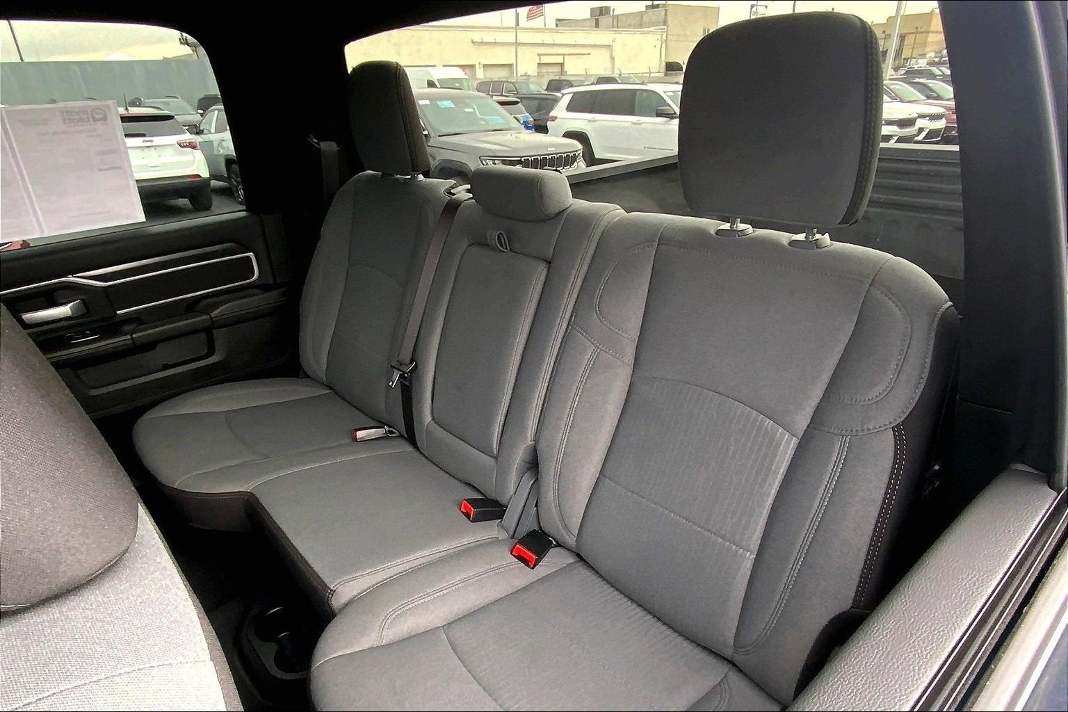 2024 RAM 2500 Big Horn Crew Cab 4x4 6'4' Box