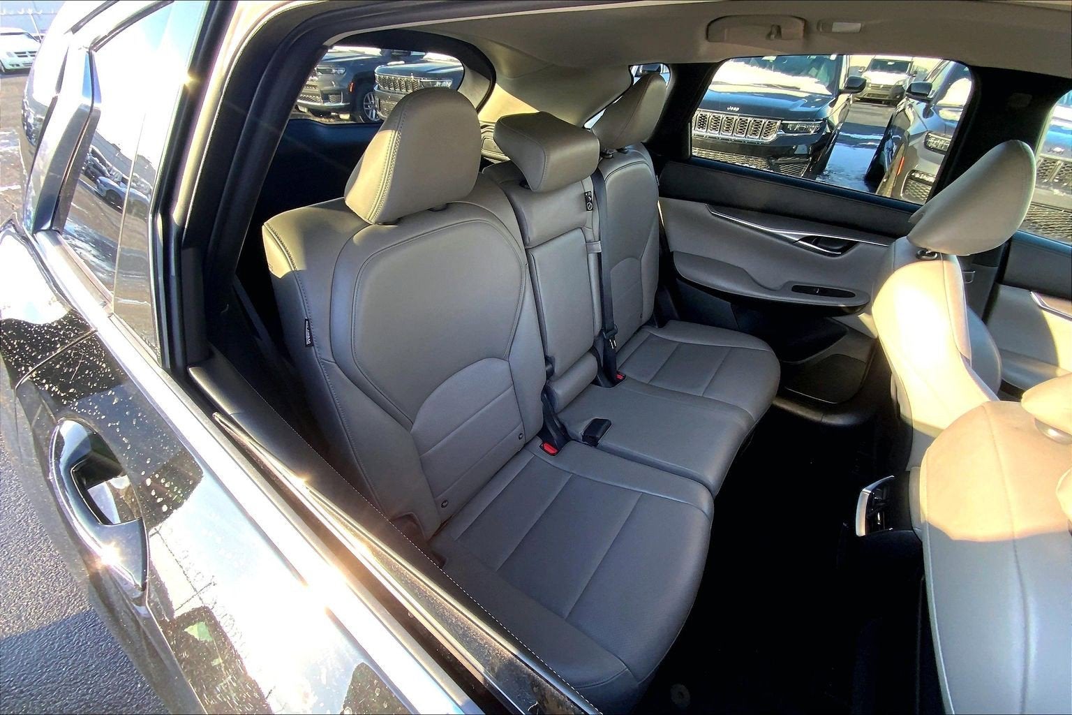 2023 INFINITI QX50 LUXE AWD