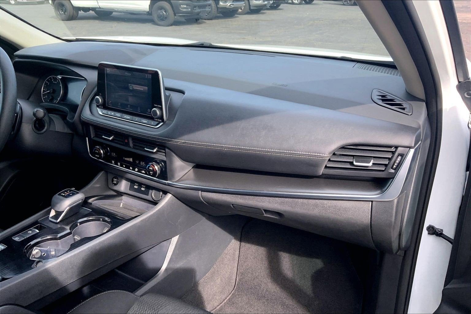 2024 Nissan Rogue SV FWD