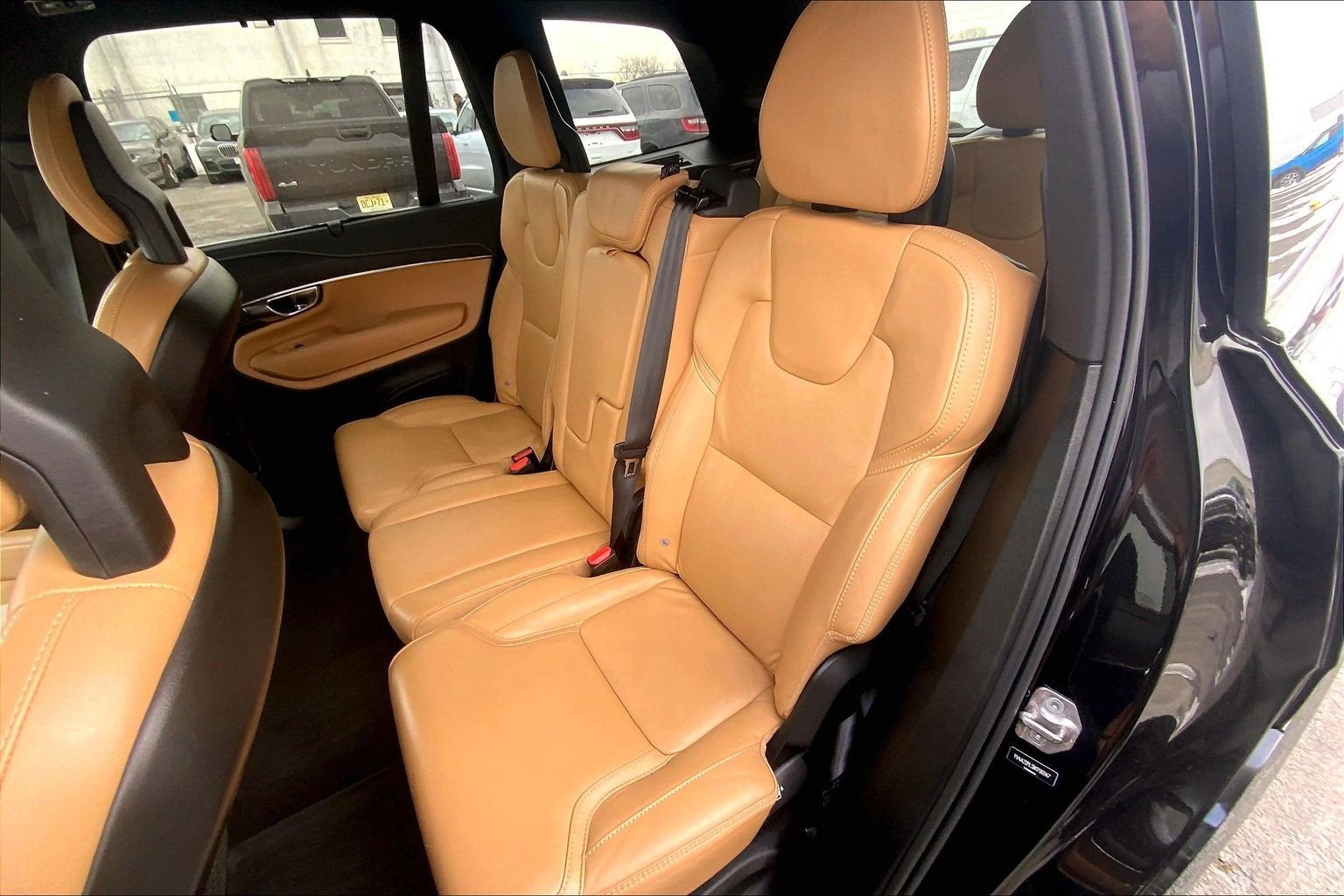 2022 Volvo XC90 T6 Inscription 7 Passenger