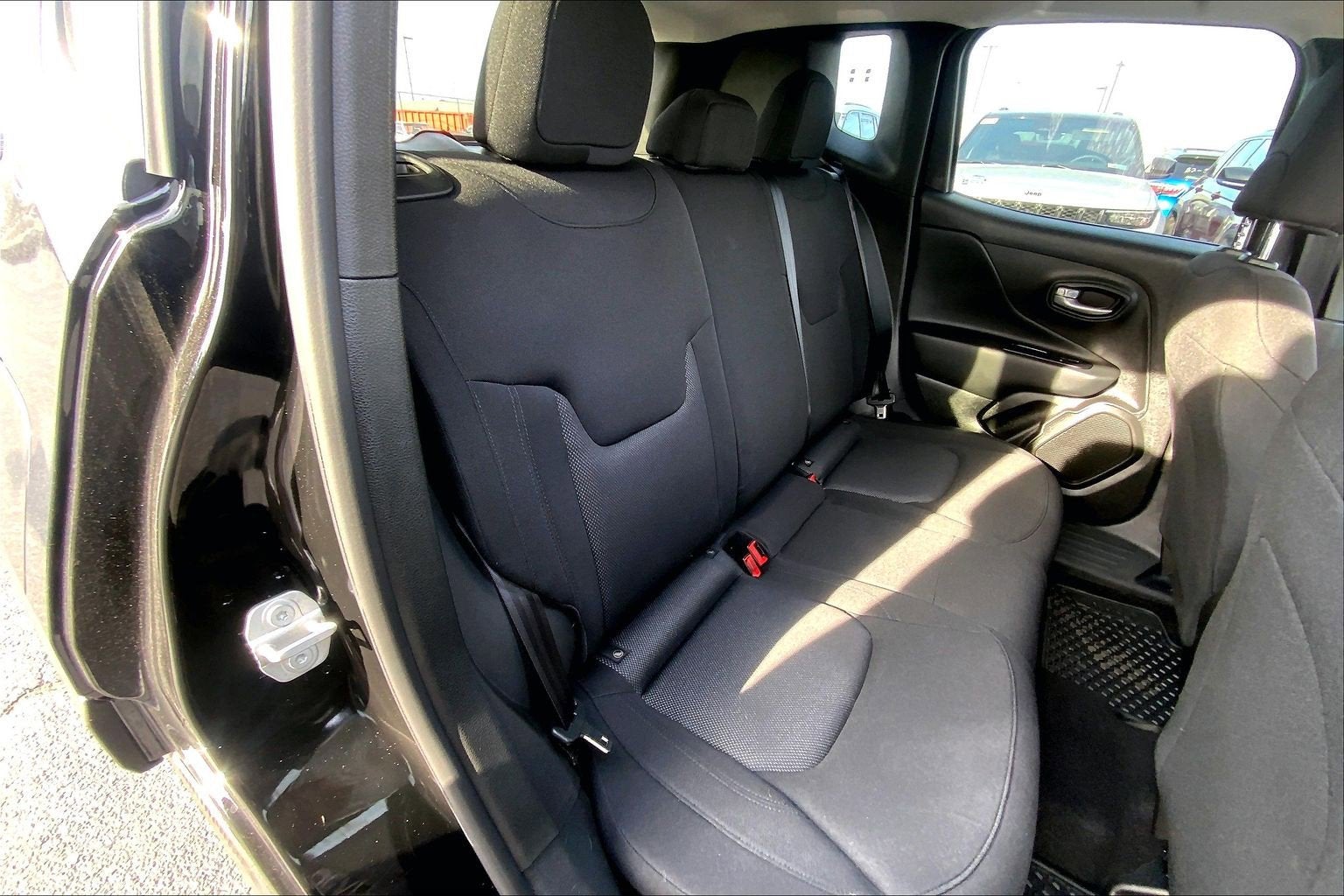 2023 Jeep Renegade Latitude 4x4