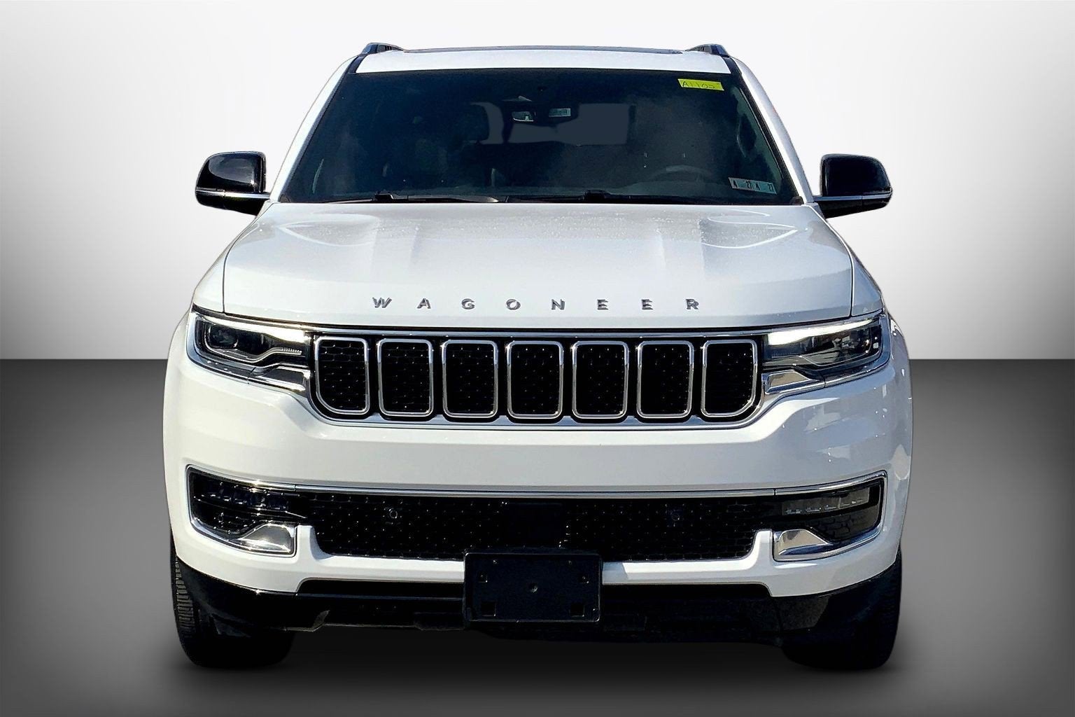 2023 Jeep Wagoneer Base