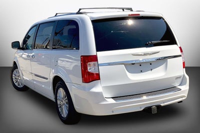 2014 Chrysler Town & Country Limited