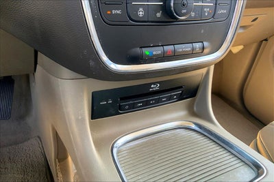 2014 Chrysler Town & Country Limited