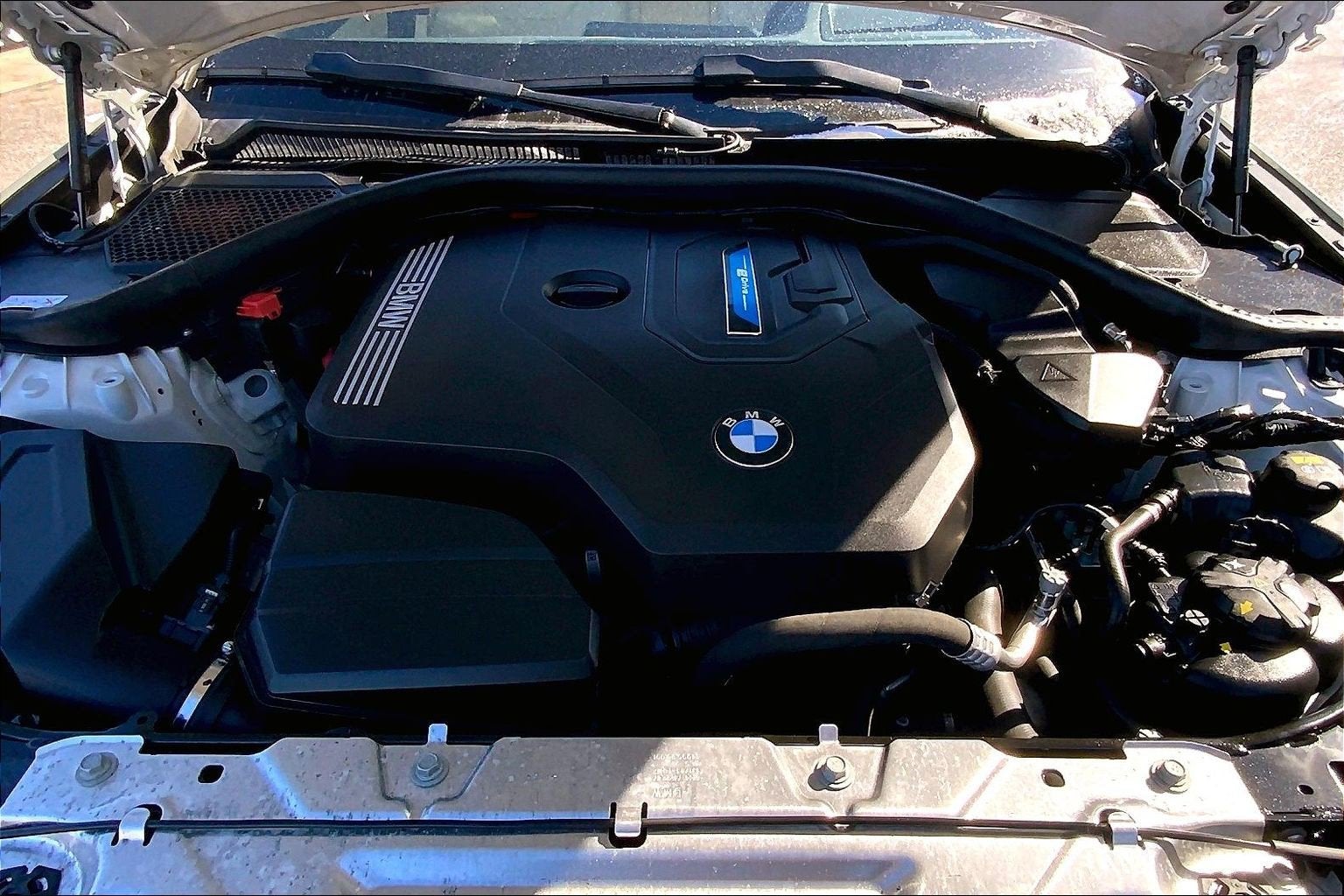 2021 BMW 3 Series 330e xDrive