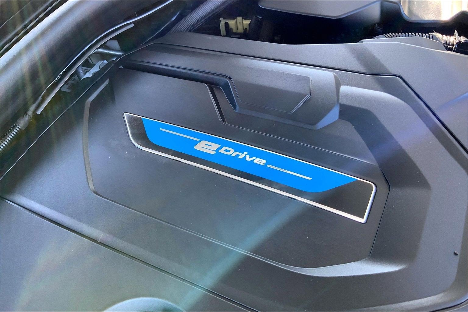 2021 BMW 3 Series 330e xDrive